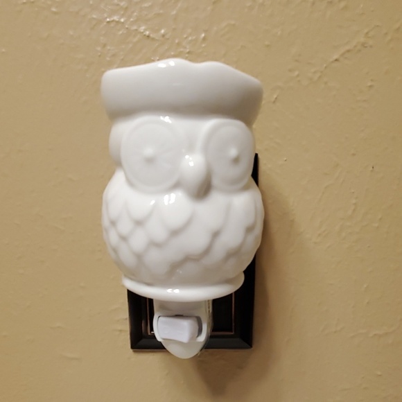 Pluggable Candle Warmer "Owl" - Picture 2 of 8